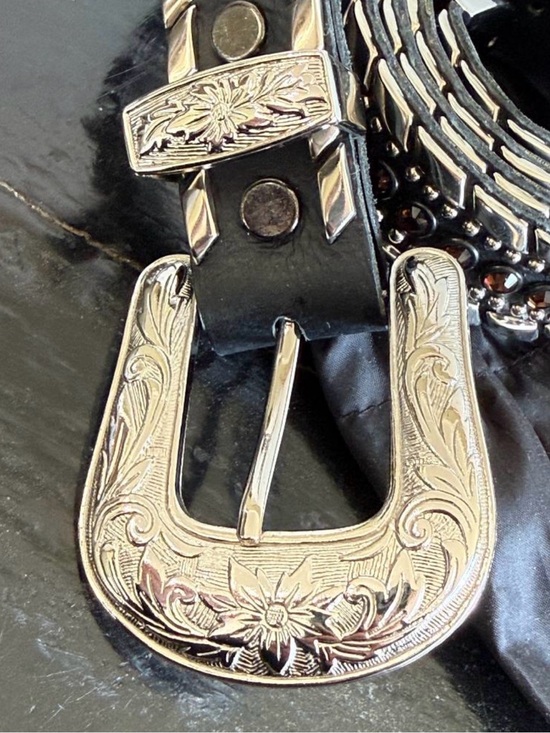 Vtg Kippy’s Size 36 Black Leather Western Belt Amber Swarovski Crystal Studded main image 7